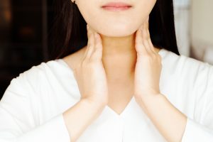 woman sore neck tonsillitis healthcare medicine recovery concept